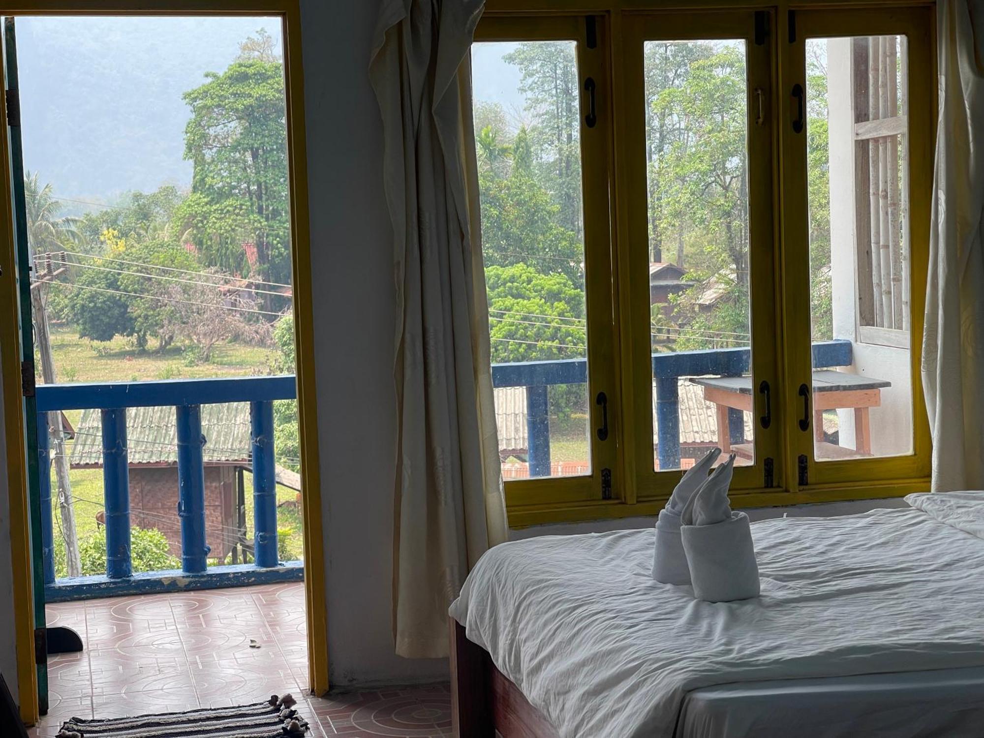 Blue Sunset Hostel Vang Vieng Ngoại thất bức ảnh